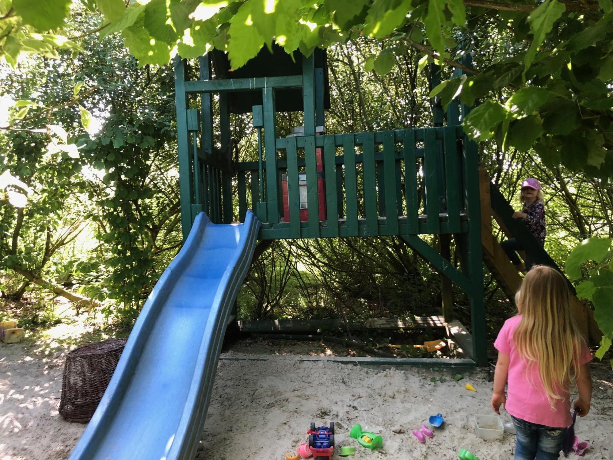הוילה נויהרלינגרזיל Hillrichshof מראה חיצוני תמונה